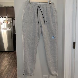 Mens Adidas Size Large Jogger Sweatpant